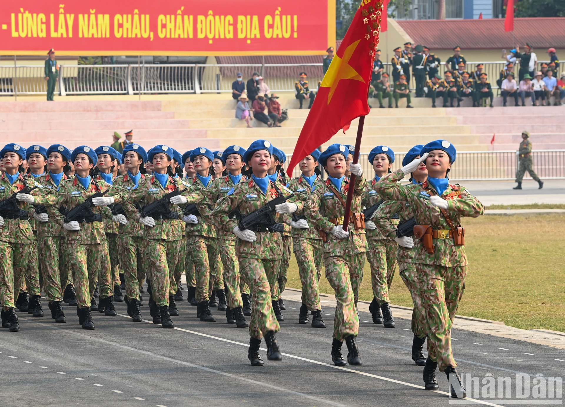 [Ảnh] Những bóng hồng tham gia Tổng duyệt diễu binh kỷ niệm Chiến thắng Điện Biên Phủ ảnh 7