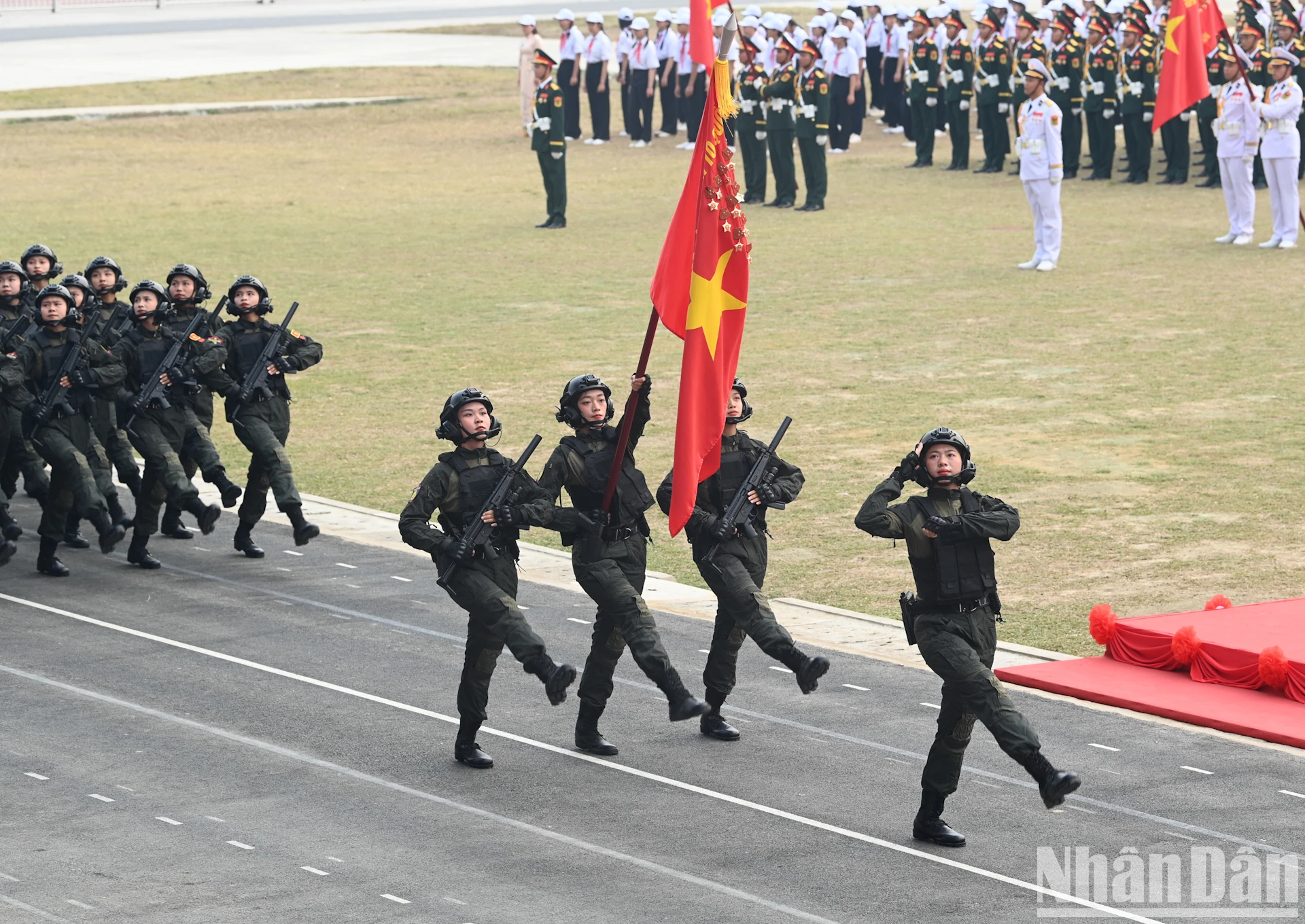 [Ảnh] Những bóng hồng tham gia Tổng duyệt diễu binh kỷ niệm Chiến thắng Điện Biên Phủ ảnh 16