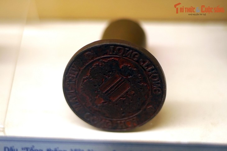 Những vật phẩm đặc biệt tìm được ở Sài Gòn ngày 30/4/1975 - Hình 4 Nhung vat pham dac biet tim duoc o Sai Gon ngay 30/4/1975-Hinh-4