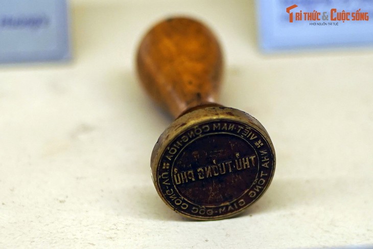 Những vật phẩm đặc biệt tìm được ở Sài Gòn ngày 30/4/1975 - Hình 6 Nhung vat pham dac biet tim duoc o Sai Gon ngay 30/4/1975-Hinh-6
