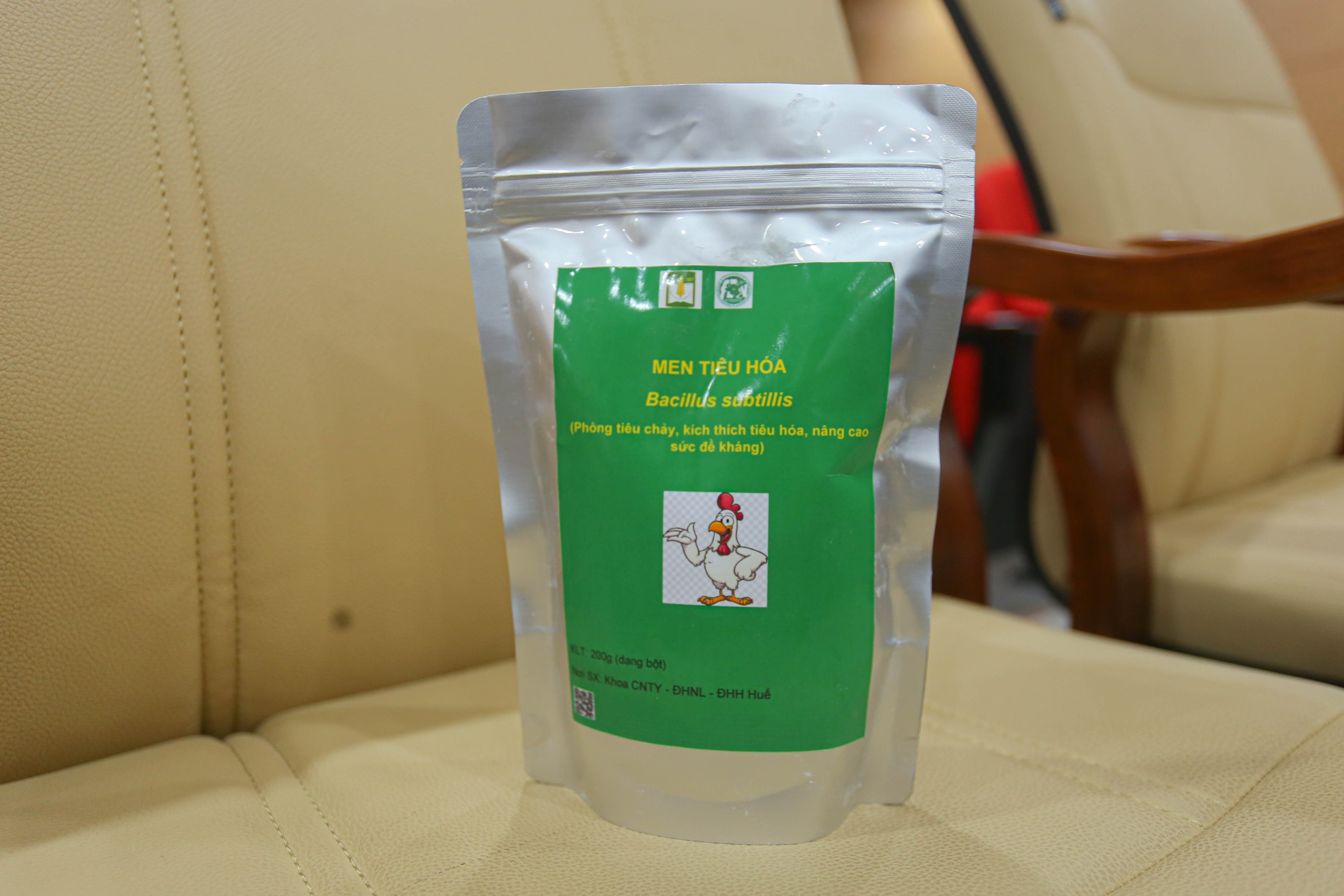 Hỗ trợ kinh phí, công nghệ để hiện thực hóa ý tưởng khởi nghiệp của sinh viên- Ảnh 3. Sản phẩm giải nhất tại cuộc thi