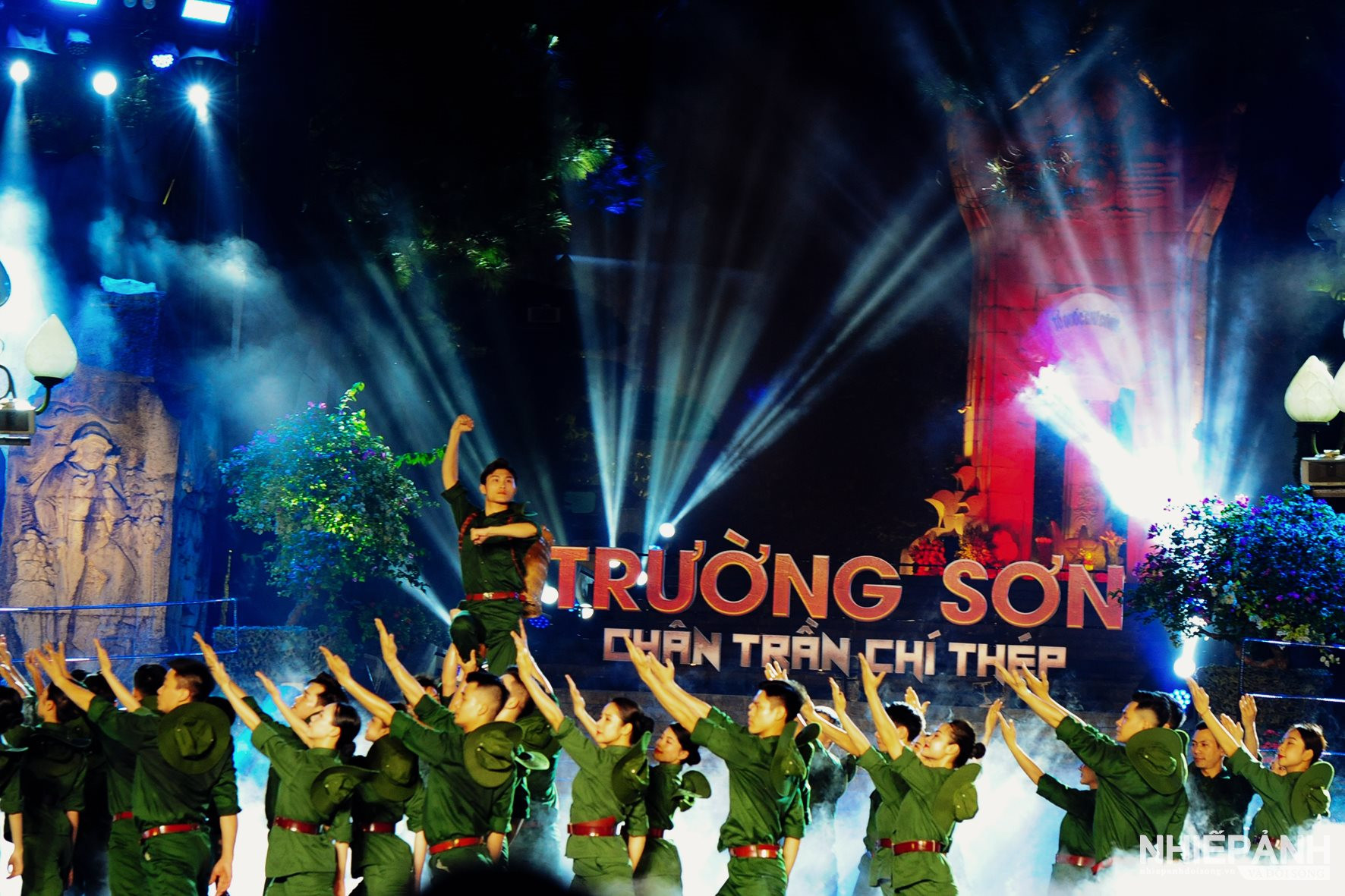 W_ha2_8234-copy.jpg
