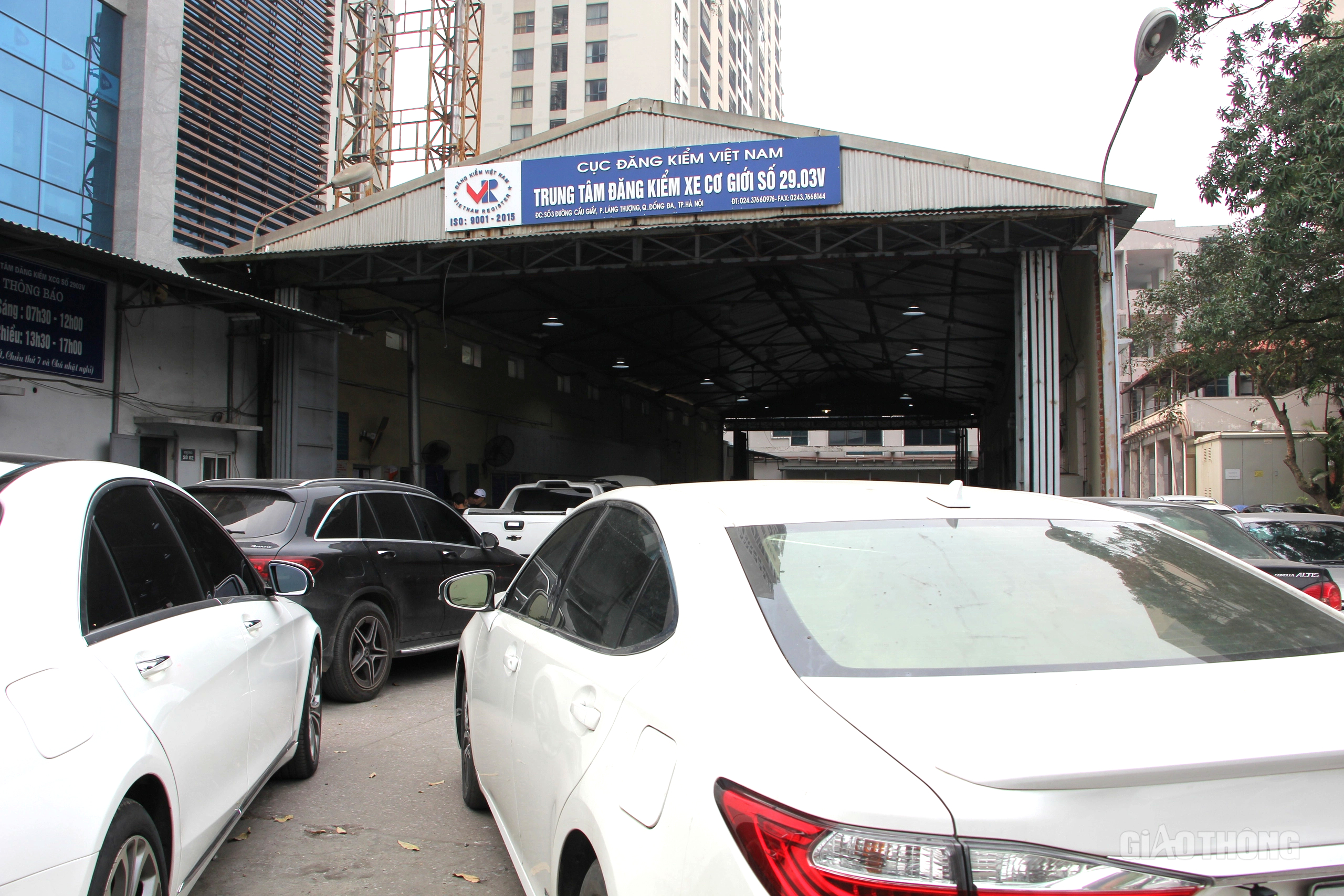 36 địa phương nguy cơ ùn tắc đăng kiểm, gỡ cách nào?- Ảnh 2. 36 địa phương nguy cơ ùn tắc đăng kiểm, gỡ cách nào?- Ảnh 2.