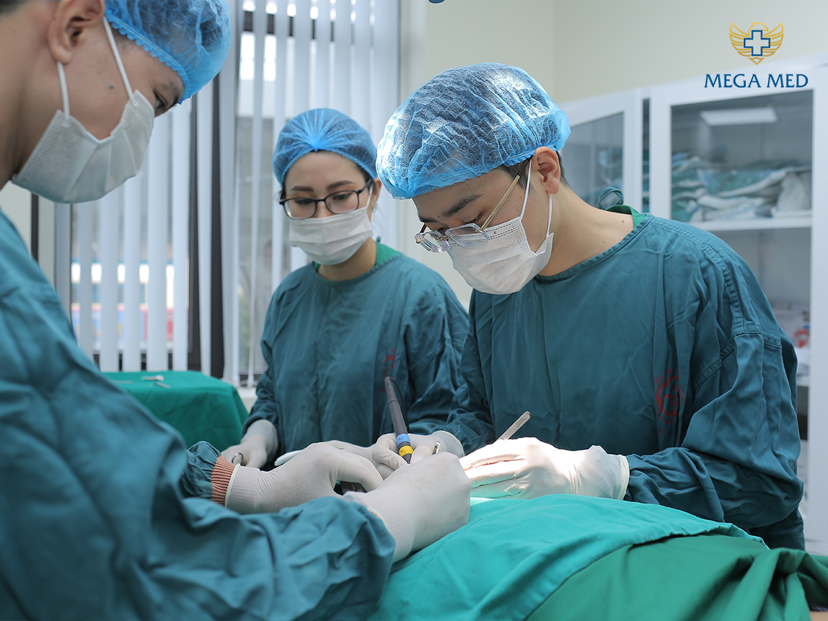 Nam giới nên đi cắt bao quy đầu ở đâu?- Ảnh 4. Nam giới nên đi cắt bao quy đầu ở đâu?- Ảnh 4.