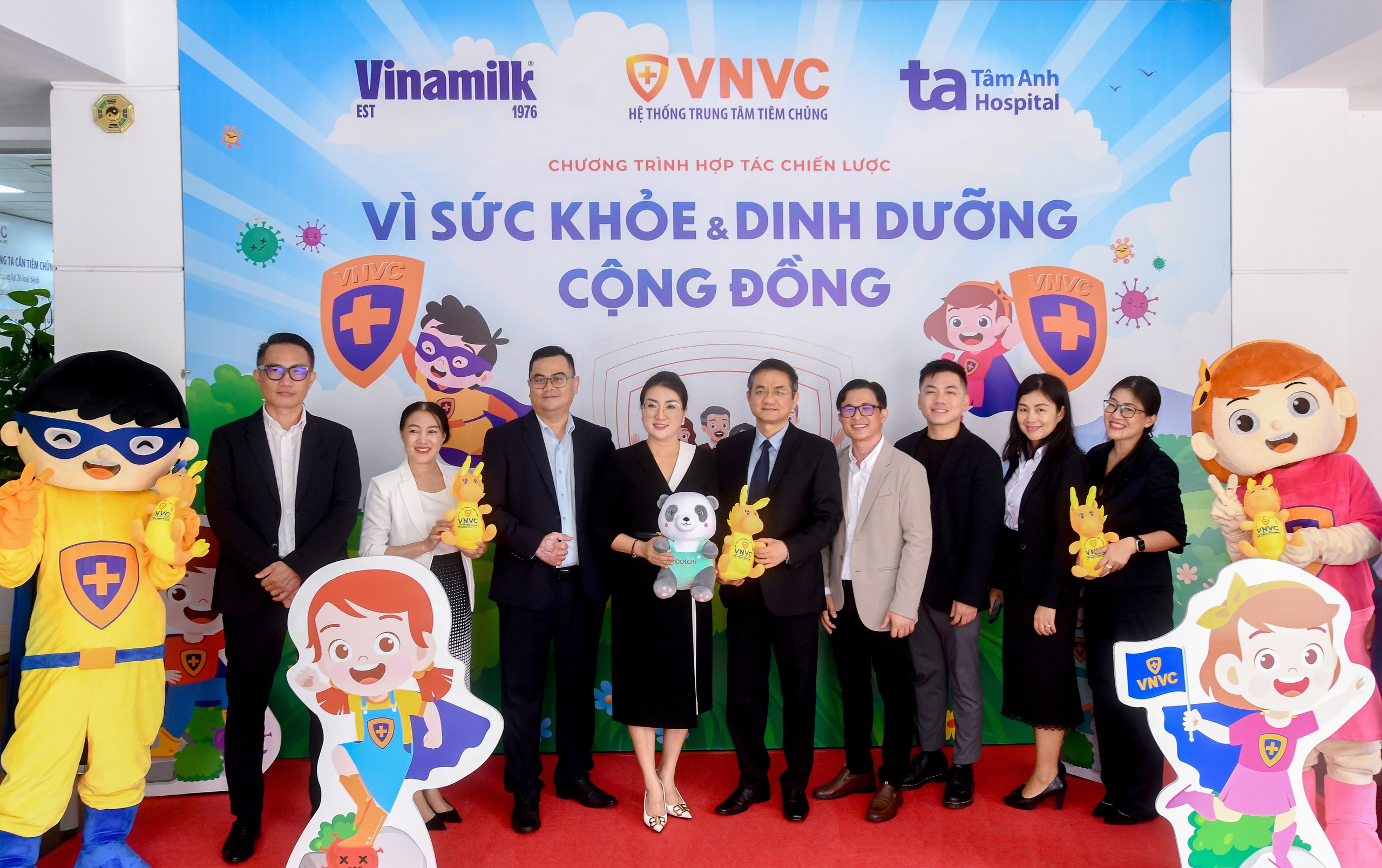 3 đơn vị lớn về y tế và dinh dưỡng bắt tay trong hợp tác chiến lược nâng cao sức khỏe cộng đồng- Ảnh 3. 3 đơn vị lớn về y tế và dinh dưỡng bắt tay trong hợp tác chiến lược nâng cao sức khỏe cộng đồng- Ảnh 3.