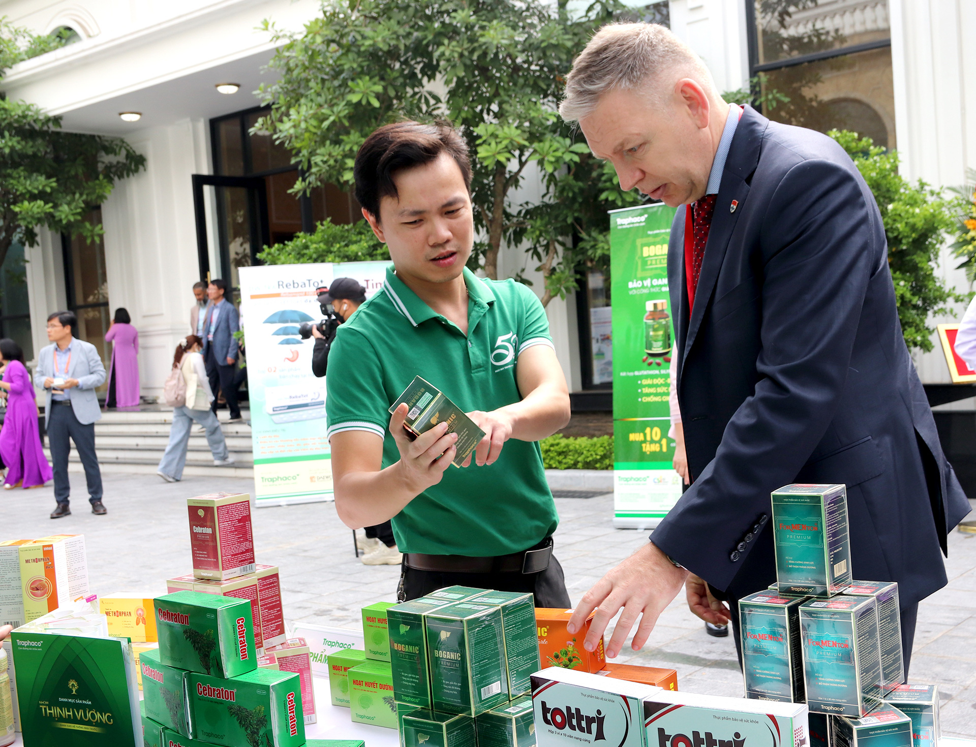 Traphaco đầu tư mạnh đông dược cao cấp với bổ gan Boganic Premium- Ảnh 5. Traphaco đầu tư mạnh đông dược cao cấp với bổ gan Boganic Premium- Ảnh 5.
