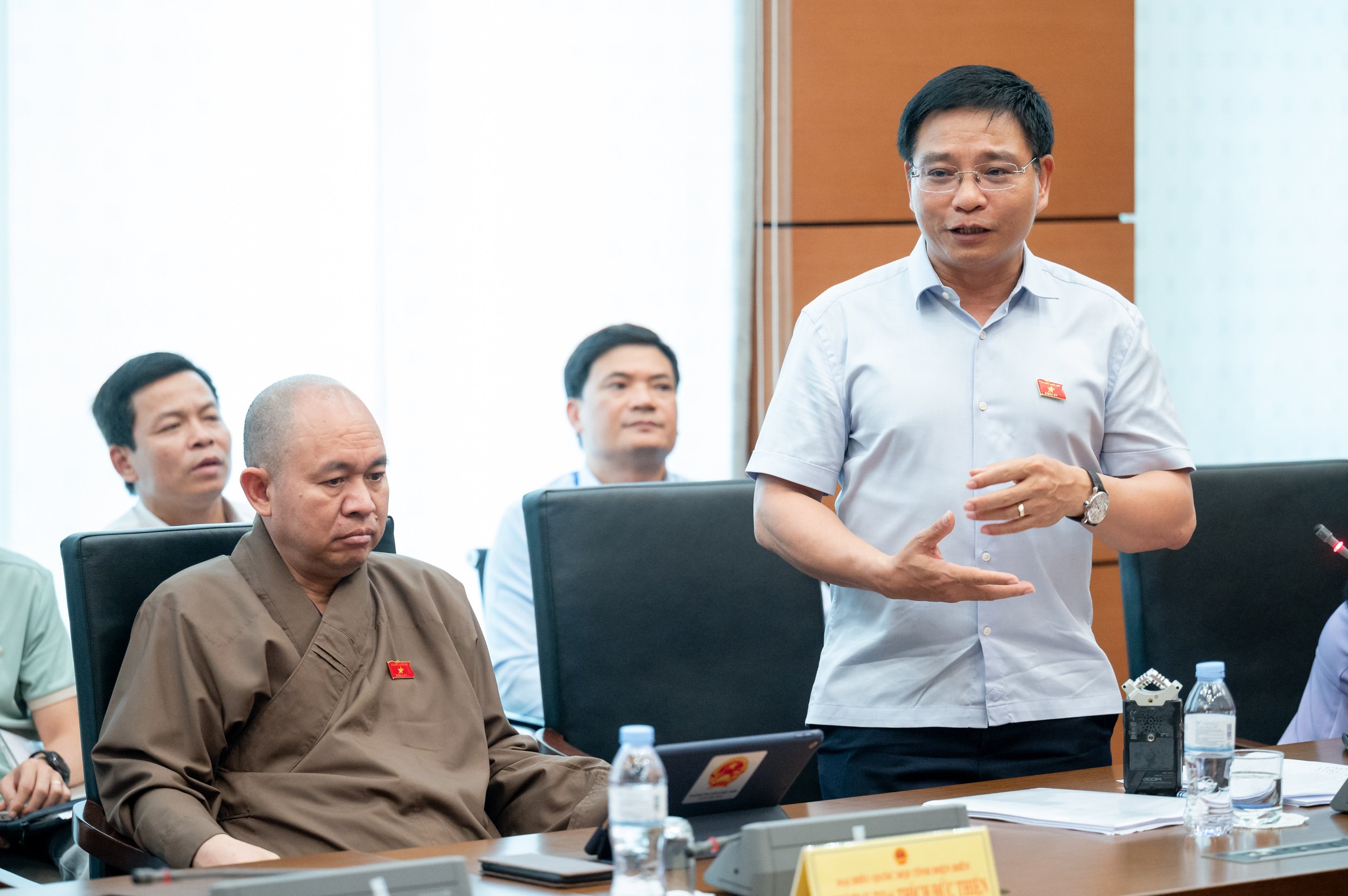 Bộ trưởng GTVT: Trạm dừng nghỉ Mỹ, châu Âu, Trung Quốc có gì, chúng ta có đủ- Ảnh 2. Bộ trưởng GTVT: Trạm dừng nghỉ Mỹ, châu Âu, Trung Quốc có gì, chúng ta có đủ- Ảnh 2.