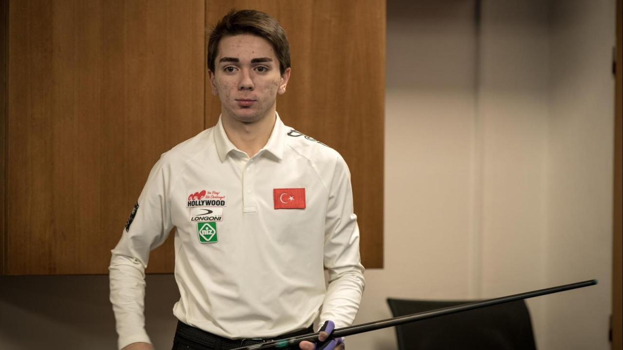 Đánh bại cả Trần Quyết Chiến, tay cơ Việt Nam lại gây sốc tại World Cup billiard 3 băng- Ảnh 2. Đánh bại cả Trần Quyết Chiến, tay cơ Việt Nam lại gây sốc tại World Cup billiard 3 băng- Ảnh 2.