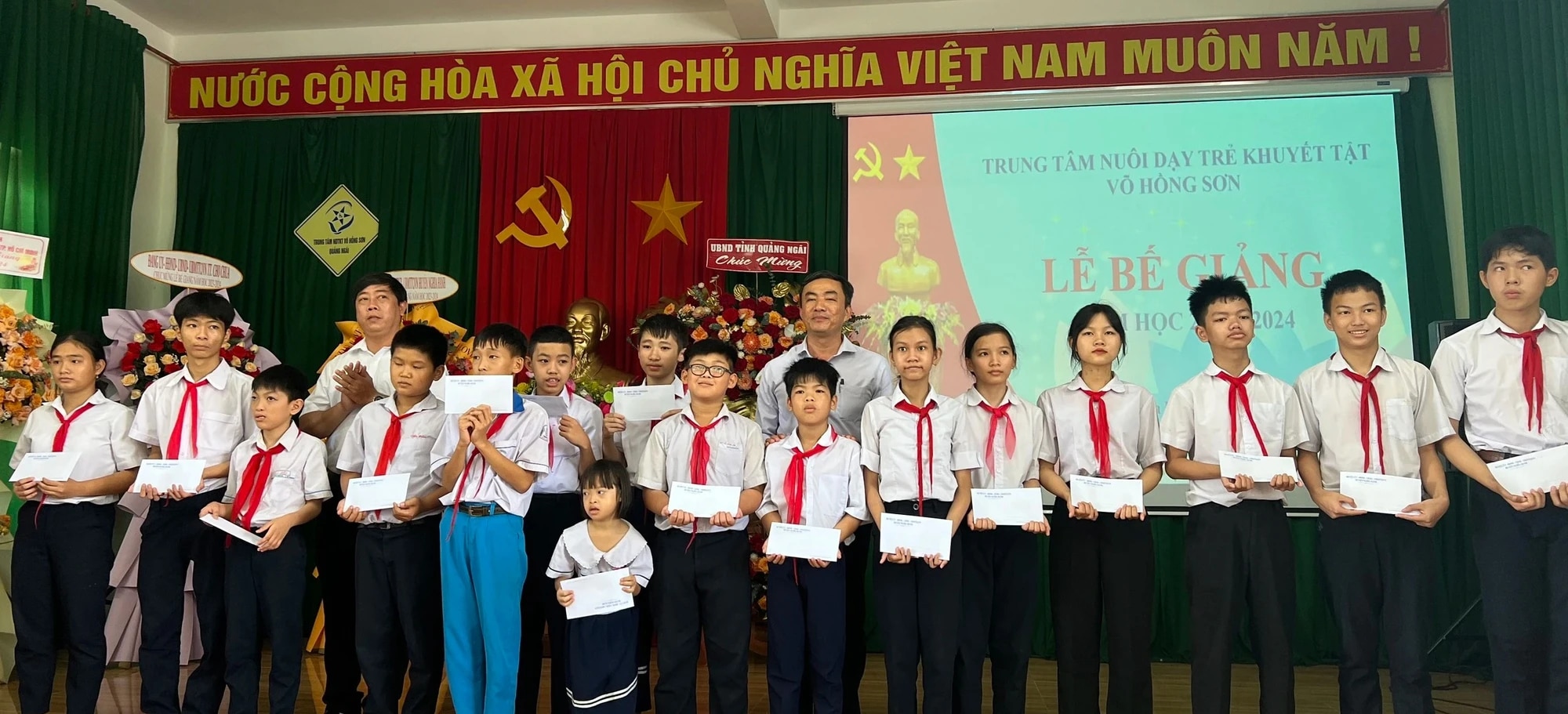 Trung tâm nuôi dạy trẻ khuyết tật Võ Hồng Sơn được hỗ trợ 2,5 tỉ đồng- Ảnh 2.