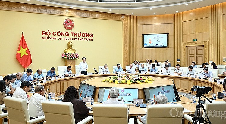 Bộ trưởng Nguyễn Hồng Diên họp với Bộ Nông nghiệp Bộ trưởng Nguyễn Hồng Diên họp với Bộ Nông nghiệp