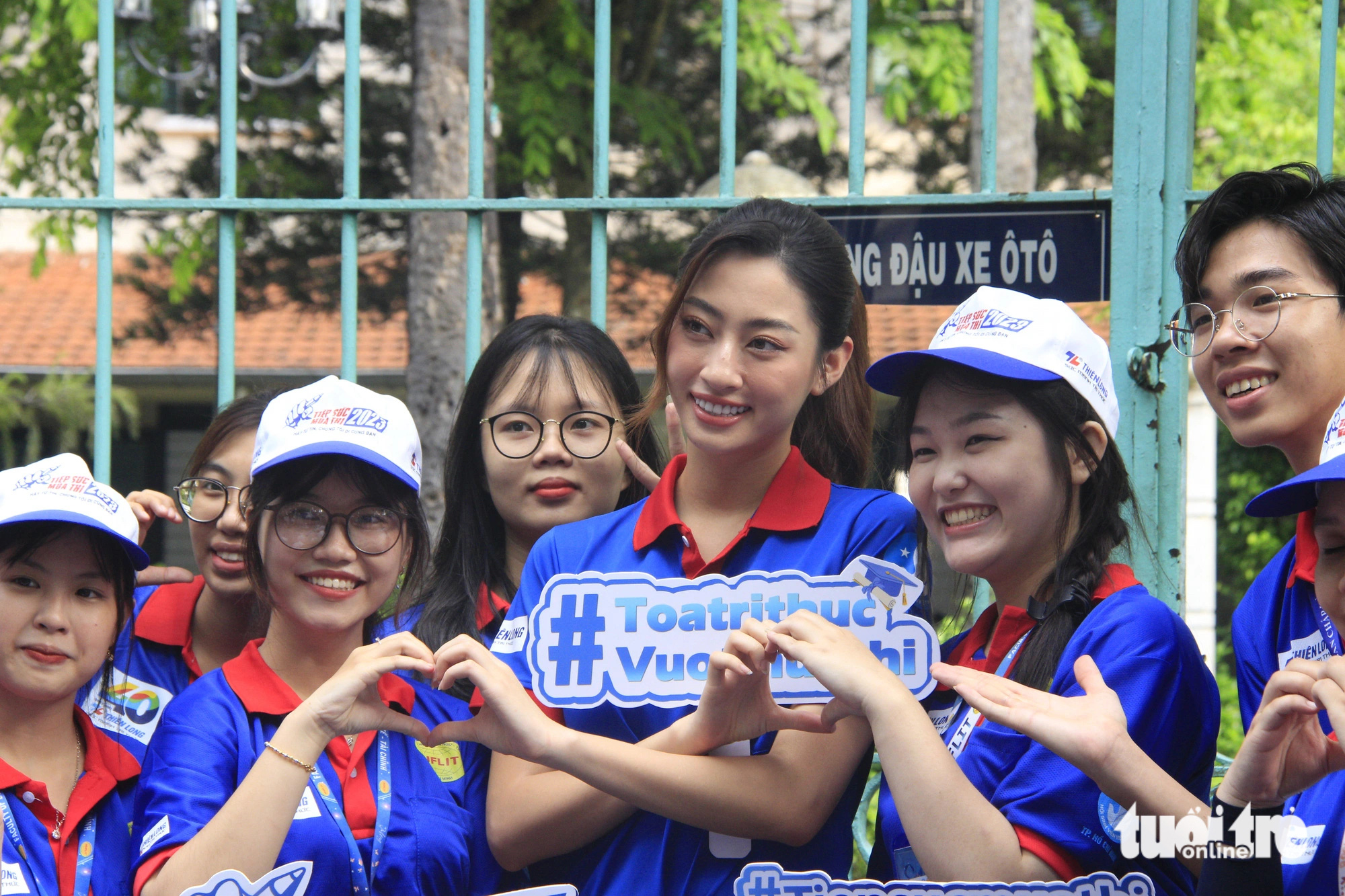 125.000 chiến sĩ đăng ký hè tình nguyện TP.HCM, lễ ra quân ở công viên bờ sông Sài Gòn- Ảnh 3. TP.HCM mời gọi du học sinh, văn nghệ sĩ, người có ảnh hưởng trên mạng xã hội và trong cộng đồng cùng tham gia các hoạt động tình nguyện hè - Ảnh: C.T.