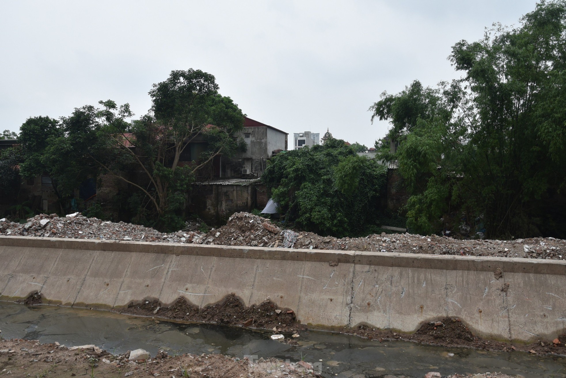 Bãi rác khổng lồ tại nơi Dự án kênh La Khê 'dậm chân tại chỗ' ảnh 11