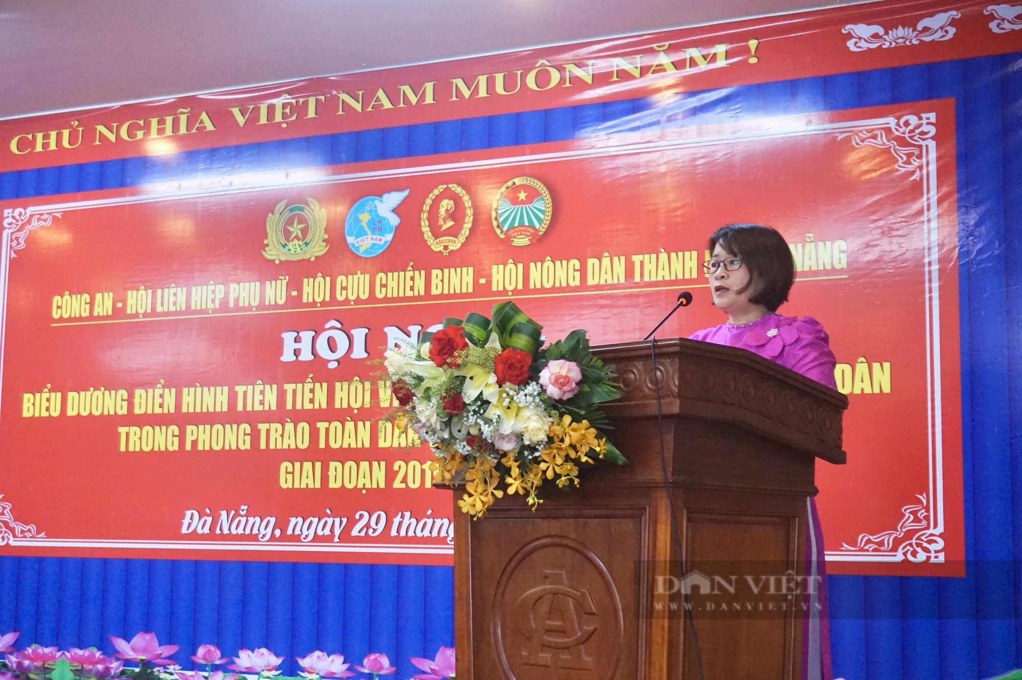 Đà Nẵng: Biểu dương các tập thể, cá nhân điển hình trong phong trào Toàn dân bảo vệ an ninh Tổ quốc - Ảnh 5. Đà Nẵng: Biểu dương các tập thể, cá nhân điển hình trong phong trào Toàn dân bảo vệ an ninh Tổ quốc - Ảnh 5.
