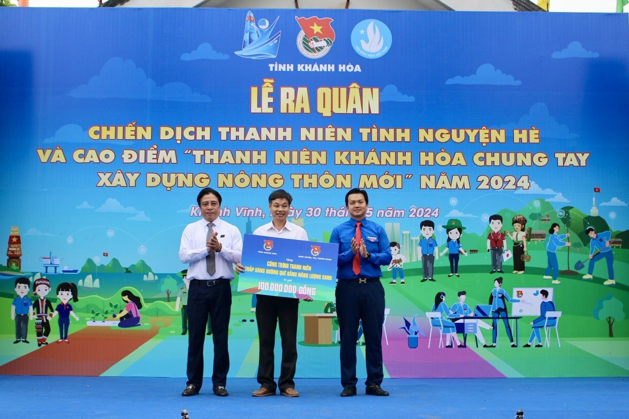 Tuổi trẻ Khánh Hòa xung kích đến vùng sâu, hải đảo ảnh 5
