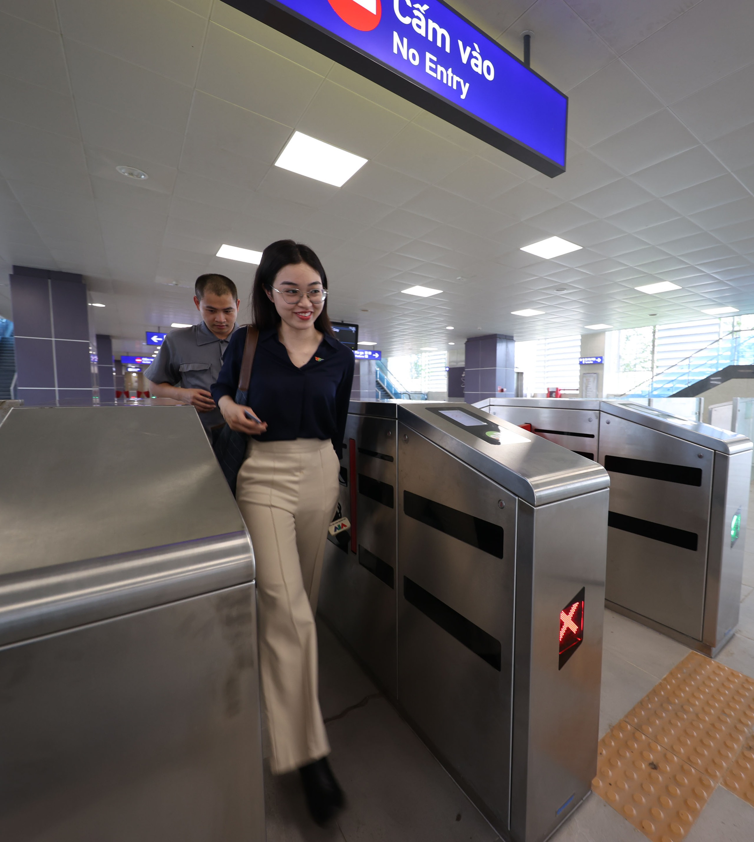 Toàn cảnh tuyến metro Nhổn - ga Hà Nội trước ngày đi vào hoạt động- Ảnh 40. Toàn cảnh tuyến metro Nhổn - ga Hà Nội trước ngày đi vào hoạt động- Ảnh 40.