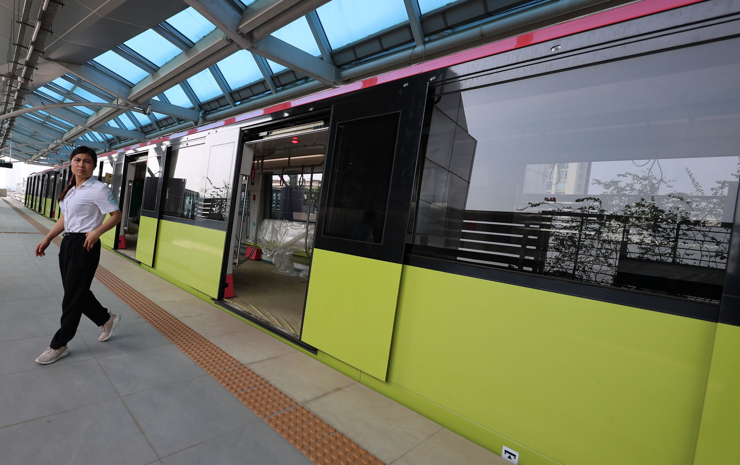 Toàn cảnh tuyến metro Nhổn - ga Hà Nội trước ngày đi vào hoạt động- Ảnh 56. Toàn cảnh tuyến metro Nhổn - ga Hà Nội trước ngày đi vào hoạt động- Ảnh 56.