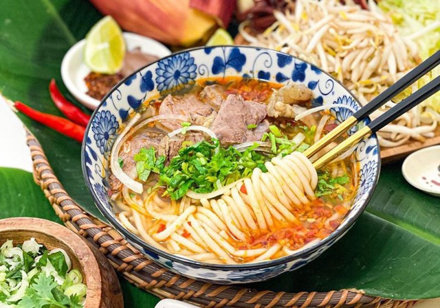 3 cách ăn bún dễ gây bệnh, người Việt nhất định phải tránh - Ảnh 4. 3 cách ăn bún dễ gây bệnh, người Việt nhất định phải tránh - Ảnh 4.