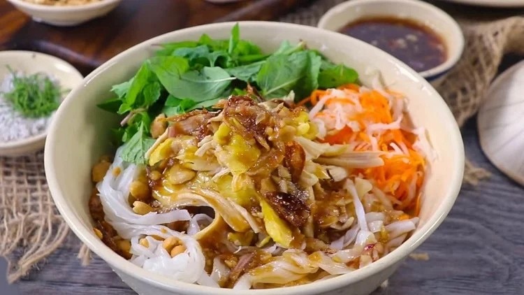 3 món ăn Việt Nam lọt top 100 món trộn ngon nhất thế giới