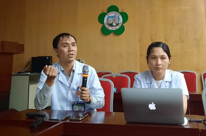 Ăn uống vô độ, nữ sinh 20 tuổi nhập viện tâm thần - Ảnh 2. Ăn uống vô độ, nữ sinh 20 tuổi nhập viện tâm thần - Ảnh 2.