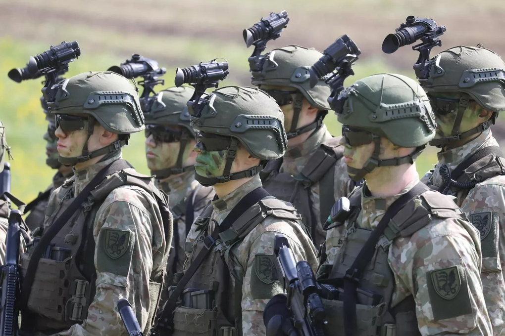 Báo Italy: NATO vạch 2 lằn ranh đỏ can thiệp trực tiếp vào xung đột Ukraine - 1 Báo Italy: NATO vạch 2 lằn ranh đỏ can thiệp trực tiếp vào xung đột Ukraine - 1