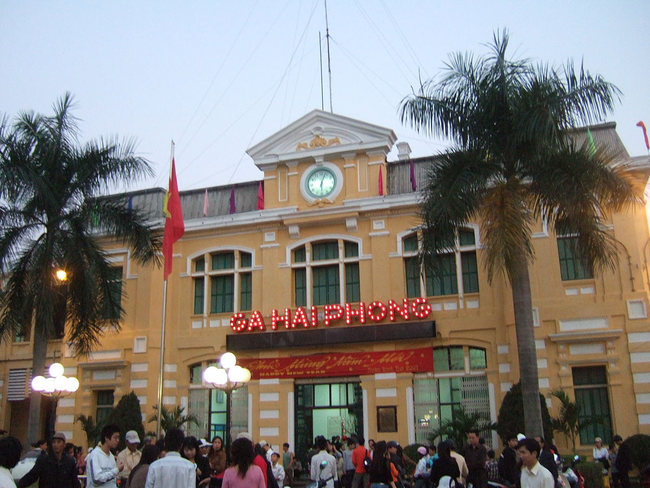 Cách trung tâm Hải Phòng tầm 20km, một khu "tránh nóng" với bờ biển trải dài, công viên nước chơi thả ga mà giá vé cực hợp lý - Ảnh 1. Cách trung tâm Hải Phòng tầm 20km, một khu "tránh nóng" với bờ biển trải dài, công viên nước chơi thả ga mà giá vé cực hợp lý - Ảnh 1.