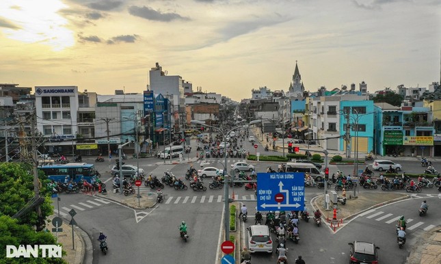 Chủ đầu tư metro số 2 nói lý do phải đốn hơn 400 cây xanh ảnh 1