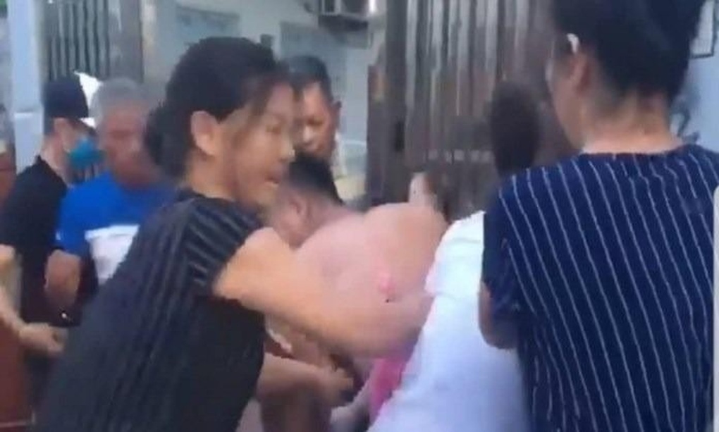 Chuyện ẩn sau việc cụ bà hai lần đi đánh ghen thay... dâu - 1 Chuyện ẩn sau việc cụ bà hai lần đi đánh ghen thay... dâu - 1