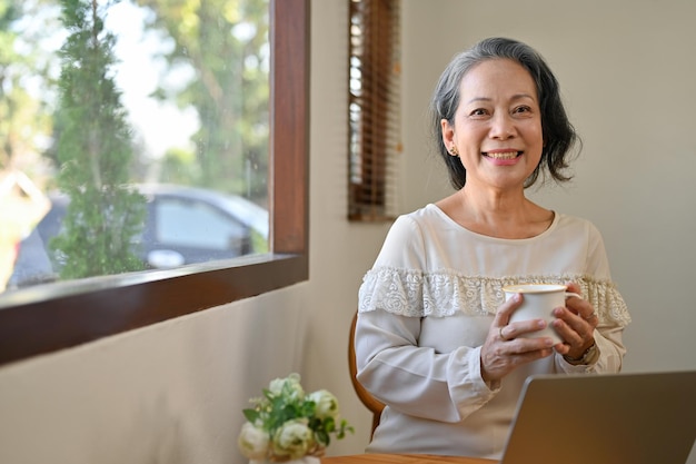 Tôi 55 tuổi, lương hưu 24 triệu đồng/tháng, vừa nghỉ hưu, lập tức đưa ra 3 quyết định: Con trai nổi giận đùng đùng, con dâu nói sẽ không chu cấp tiền - Ảnh 2. Tôi 55 tuổi, lương hưu 24 triệu đồng/tháng, vừa nghỉ hưu, lập tức đưa ra 3 quyết định: Con trai nổi giận đùng đùng, con dâu nói sẽ không chu cấp tiền - Ảnh 2.