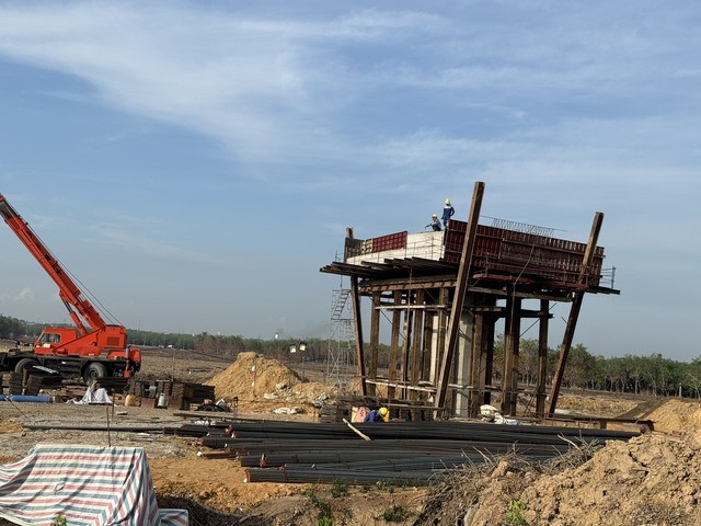 Đồng Nai cam kết 'chạy đua' với dự án đường cao tốc Biên Hòa-Vũng Tàu ảnh 2