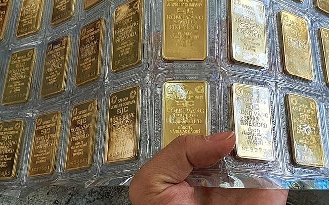 Giá vàng tăng 700 ngàn đồng chiều mua, vàng nhẫn 999.9 tiến gần 78 triệu đồng/lượng