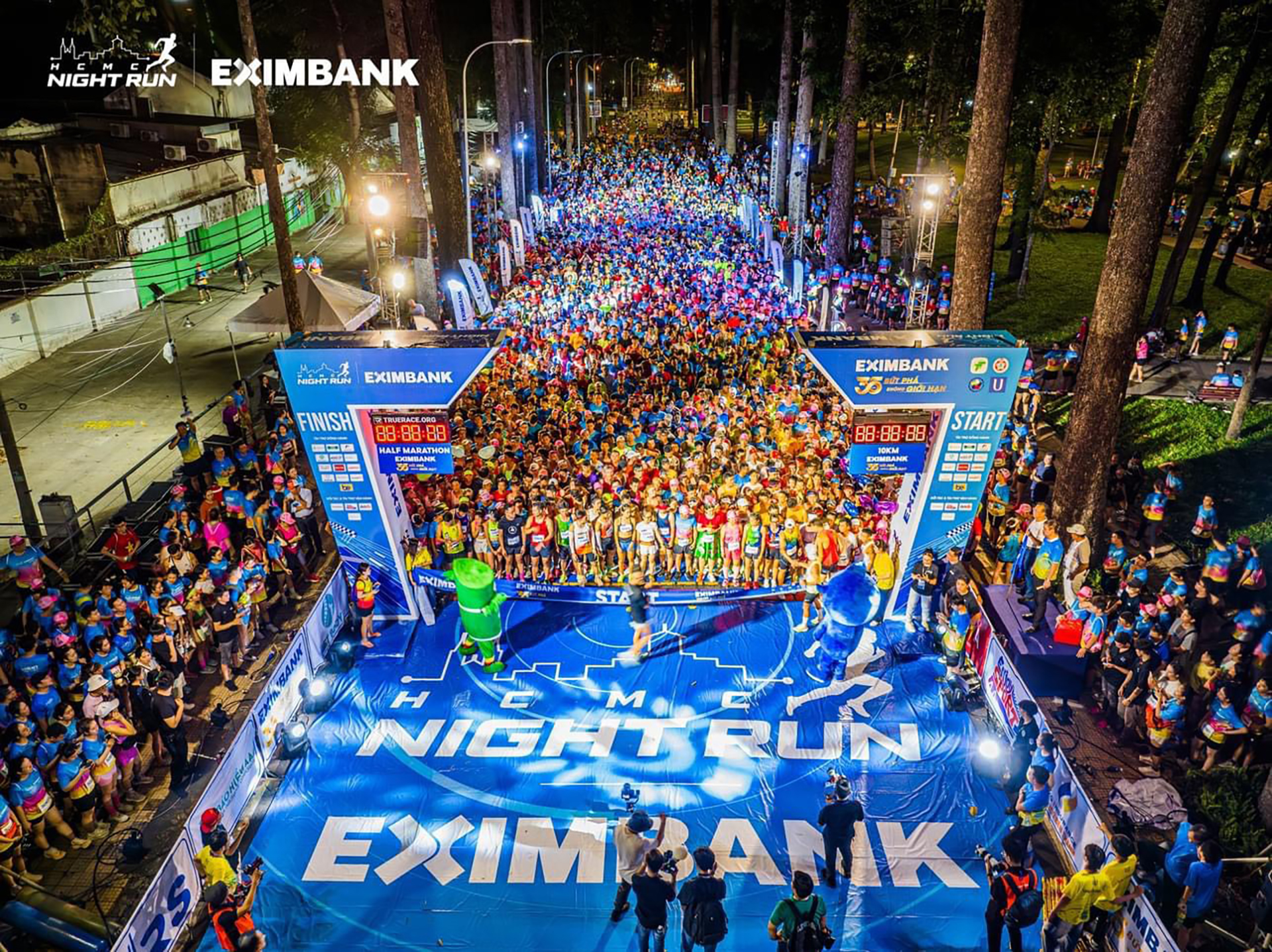 Giải chạy đêm Ho Chi Minh City Night Run Eximbank 2024 diễn ra trong không khí vô cùng rạo rực và phấn chấn Giải chạy đêm Ho Chi Minh City Night Run Eximbank 2024 diễn ra trong không khí vô cùng rạo rực và phấn chấn