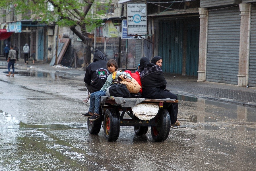 Xung đột ở Dải Gaza: Israel bắt đầu sơ tán người ở Rafah, Mỹ dừng chuyển một lô đạn cho đồng minh?