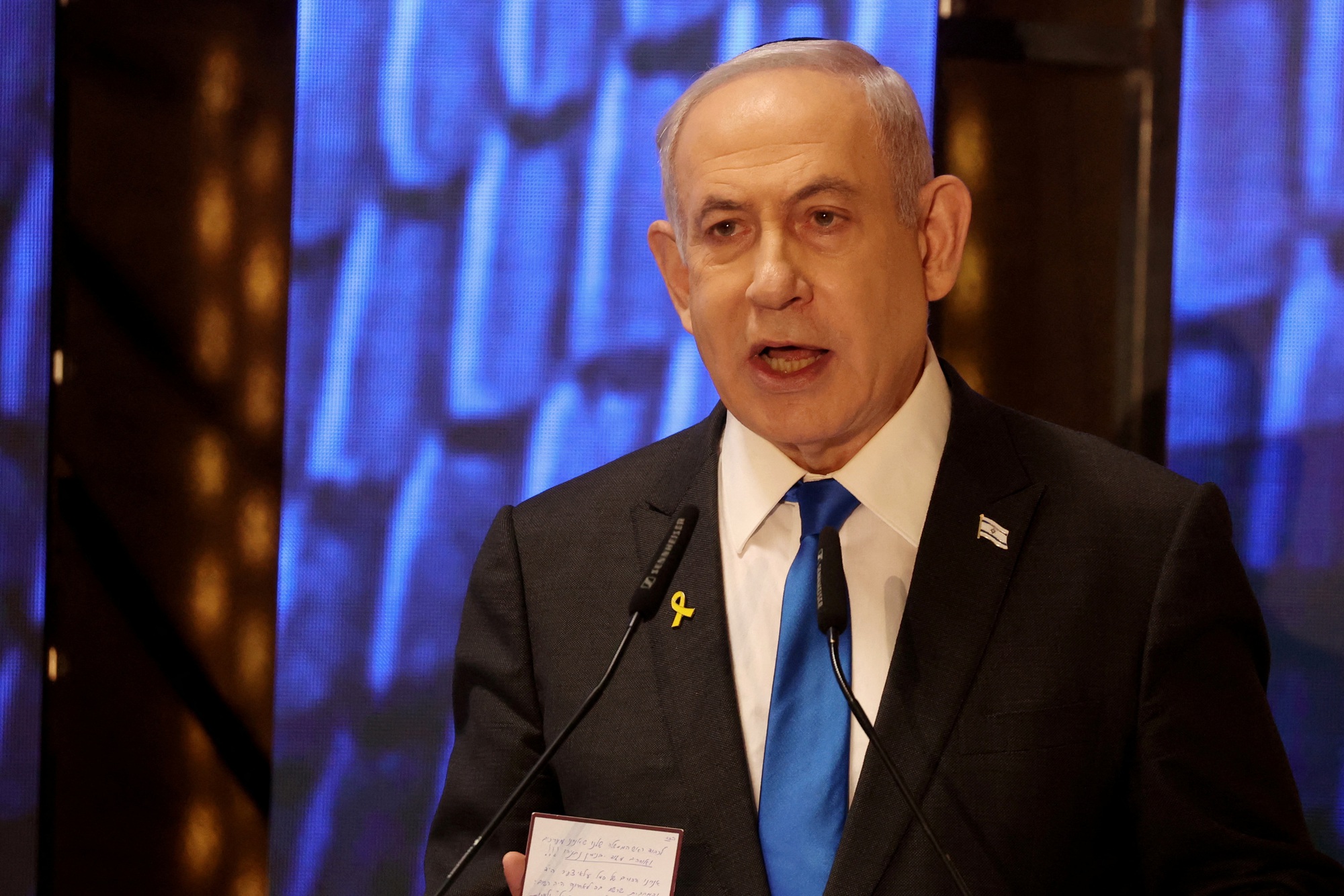 Thủ tướng Netanyahu: Israel không phải 'nước chư hầu' của Mỹ- Ảnh 1. Thủ tướng Benjamin Netanyahu phát biểu trong buổi lễ ngày 13.5