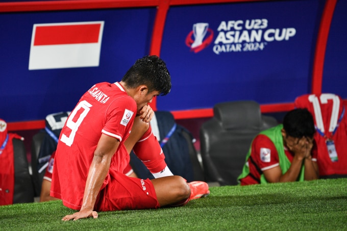 Cầu thủ Indonesia thất vọng khi thua Iraq 1-2 sau 120 phút ở trận tranh vị trí thứ ba U23 châu Á 2024. Ảnh: AFC