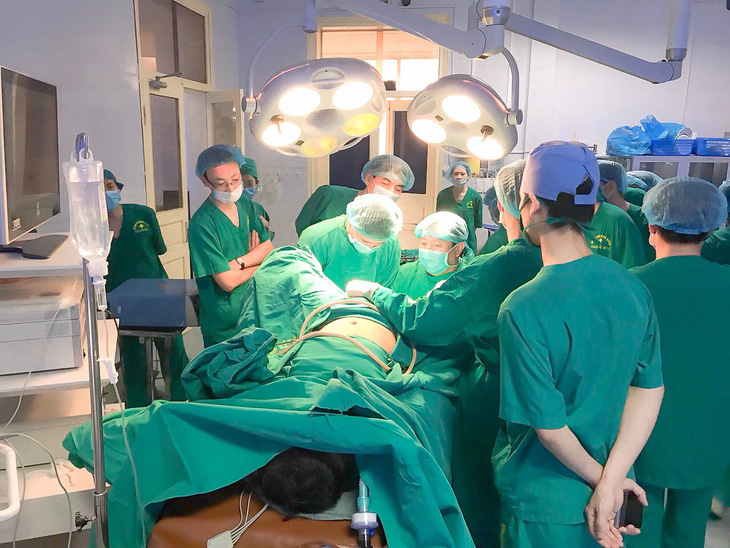 Không có tinh trùng vẫn có con ‘chính chủ’, liệu có di truyền bệnh cho con?- Ảnh 3. Vì sao đàn ông béo phì ít tinh trùng?