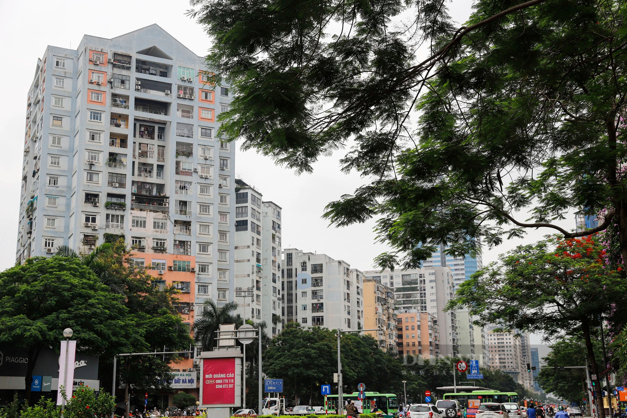 Khu đô thị nhà giàu một thời của Hà Nội nhếch nhác đến khó tin- Ảnh 2. Khu đô thị nhà giàu một thời của Hà Nội nhếch nhác đến khó tin- Ảnh 2.