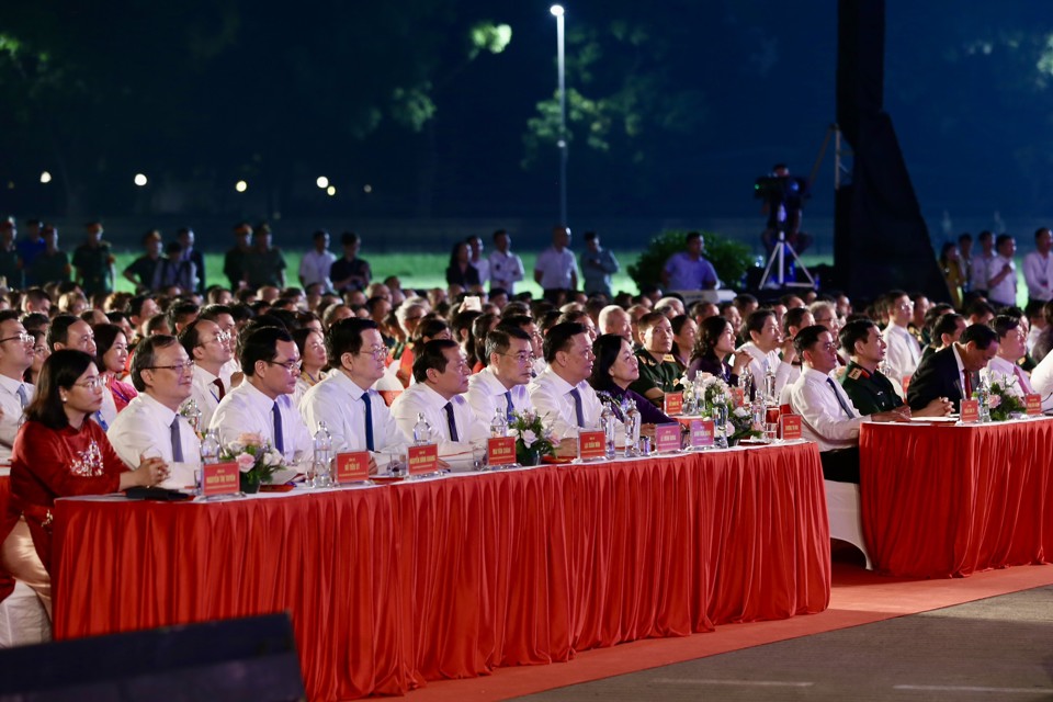 Các đại biểu dự tại điểm cầu TP Hà Nội. 