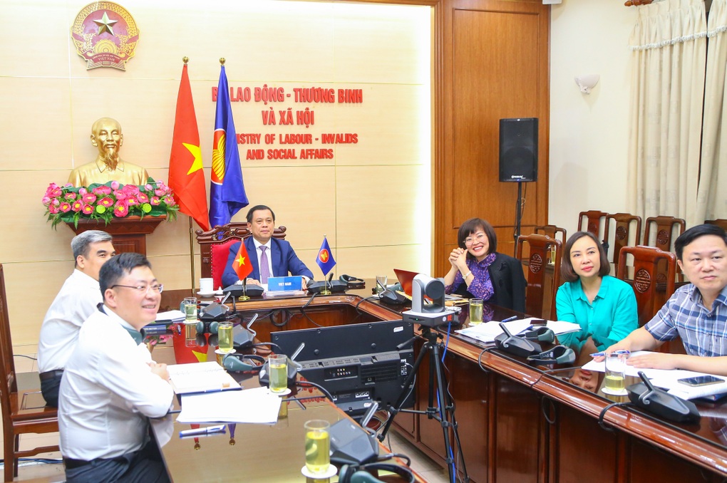 Liên thông bảo hiểm xã hội với lao động di cư trong 5 nước - 1 Liên thông bảo hiểm xã hội với lao động di cư trong 5 nước - 1