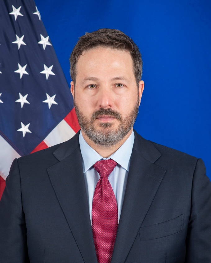 Paul Dean, quan chức Cục Kiểm soát vũ khí, Răn đe và Ổn định thuộc Bộ Ngoại giao Mỹ. Ảnh: Bộ Ngoại giao Mỹ