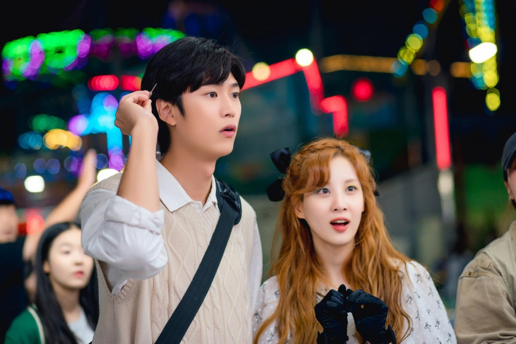 Na In Woo và Seohuyn trong phim Người tình của Jinx Na In Woo và Seohuyn trong phim Người tình của Jinx
