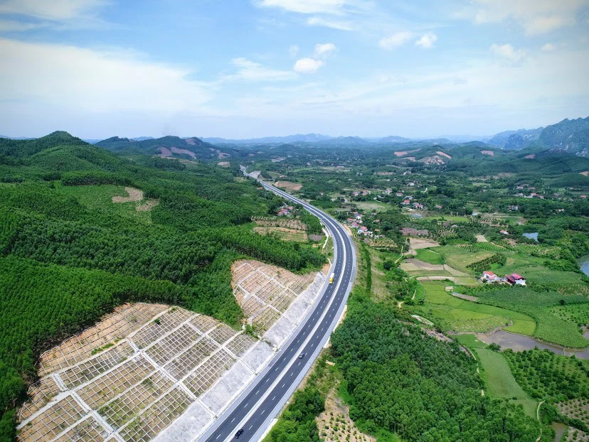 Nhà đầu tư BOT giao thông mong mỏi cơ chế gỡ nút thắt tài chính- Ảnh 1. Nhà đầu tư BOT giao thông mong mỏi cơ chế gỡ nút thắt tài chính- Ảnh 1.