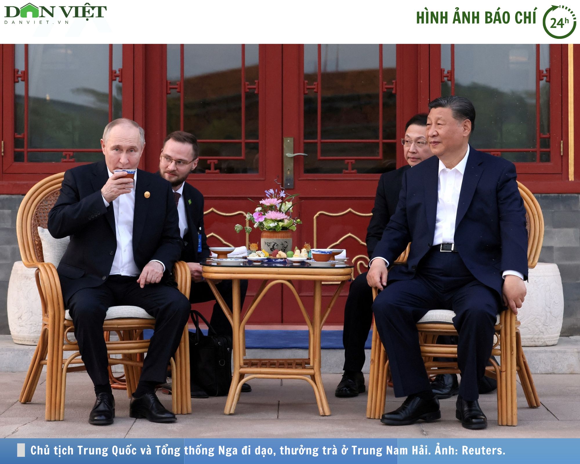 Hình ảnh báo chí 24h: Ông Tập Cận Bình và ông Putin thưởng trà ở Trung Quốc- Ảnh 1. Hình ảnh báo chí 24h: Ông Tập Cận Bình và ông Putin thưởng trà ở Trung Quốc- Ảnh 1.