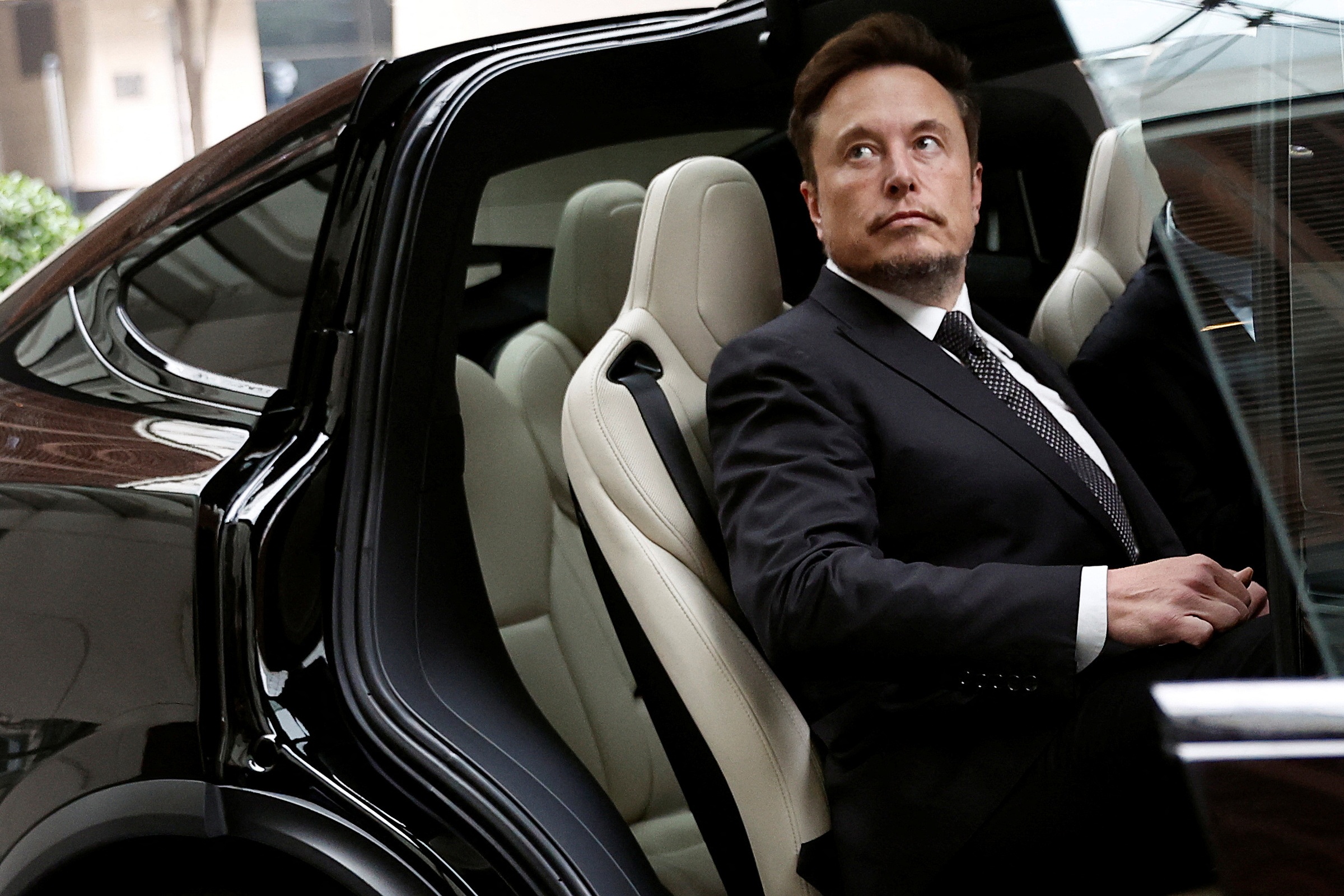 Sự tham lam của Elon Musk bóp nghẹt Tesla: Ông vua xe điện còn lại gì? - 2 Sự tham lam của Elon Musk bóp nghẹt Tesla: Ông vua xe điện còn lại gì? - 2