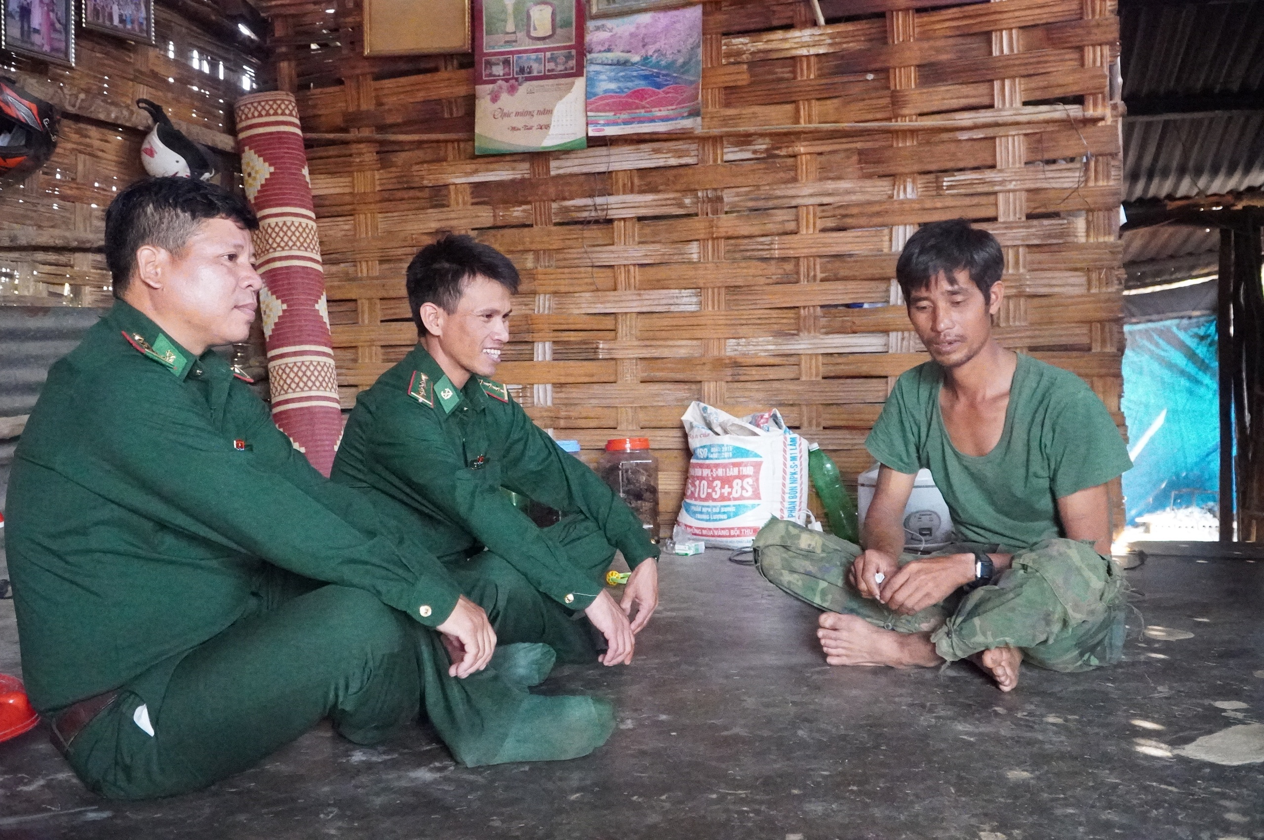 Biên cương hữu nghị: Tạo sinh kế giúp dân- Ảnh 1. Biên cương hữu nghị: Tạo sinh kế giúp dân- Ảnh 1.