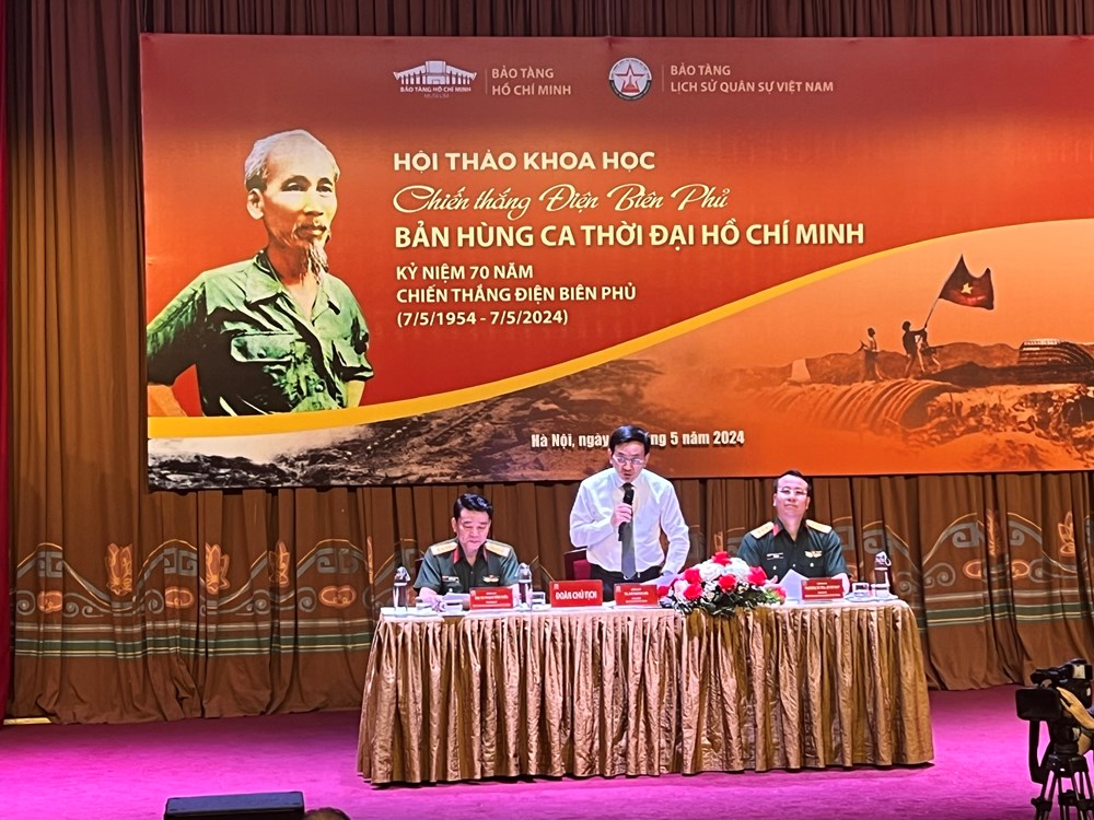 Tiếp tục khẳng định tầm vóc và ý nghĩa to lớn của Chiến dịch và Chiến thắng "lừng lẫy năm châu, chấn động địa cầu" - Ảnh 1. Tiếp tục khẳng định tầm vóc và ý nghĩa to lớn của Chiến dịch và Chiến thắng "lừng lẫy năm châu, chấn động địa cầu" - Ảnh 1.