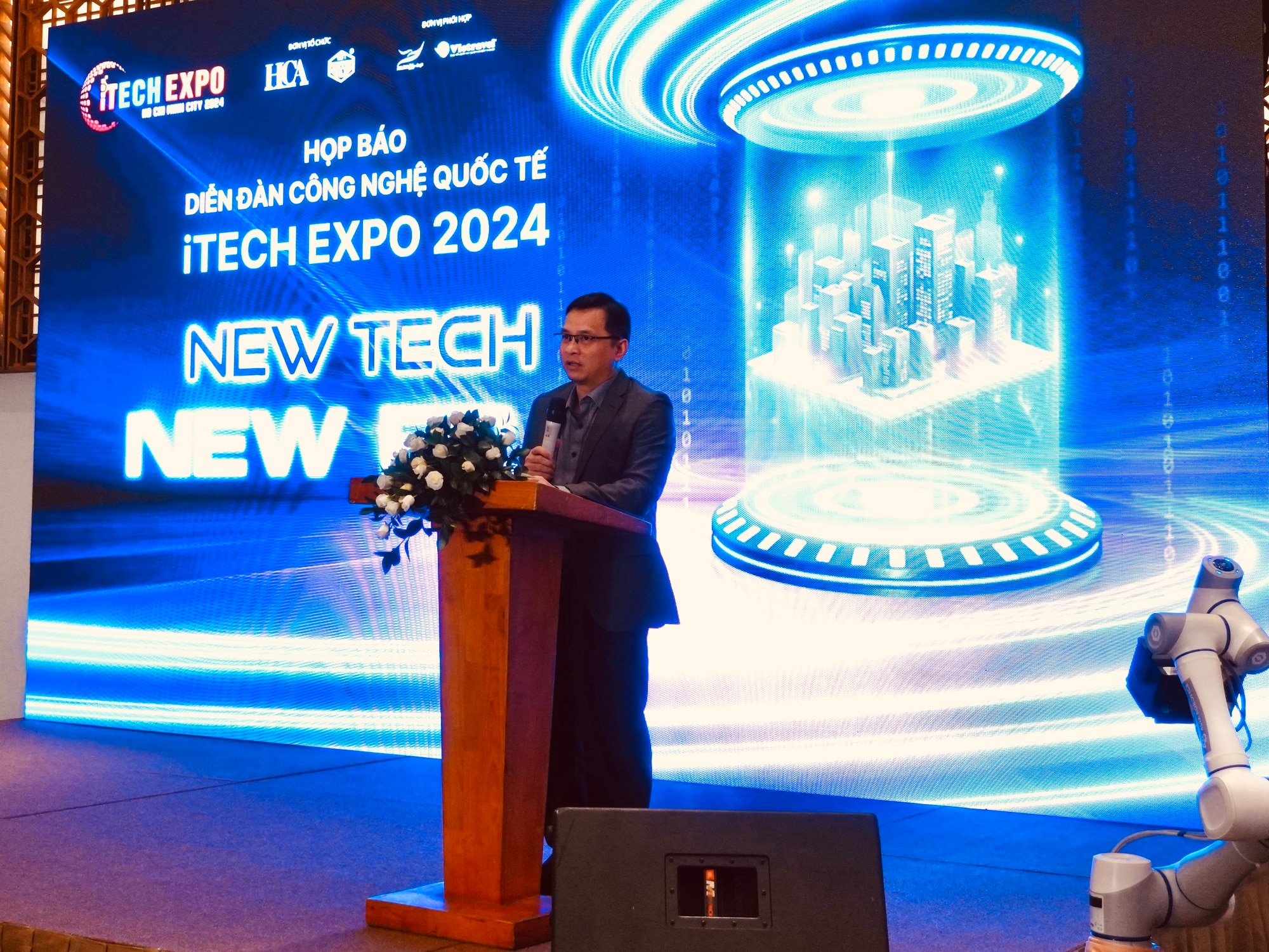Ông Lâm Nguyễn Hải Long phát biểu về sự kiện triển lãm iTECH EXPO 2024