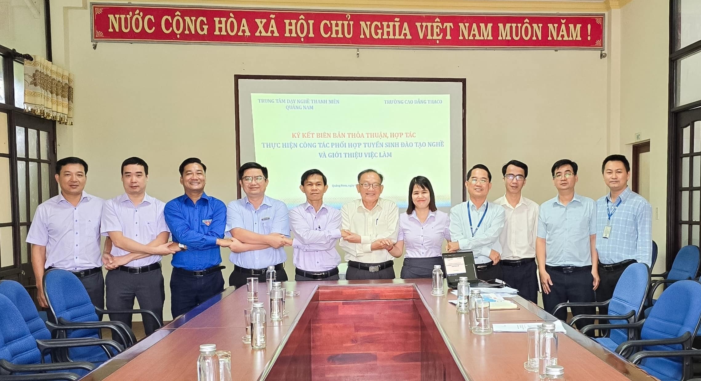 Mục tiêu hợp tác là tư vấn tuyển sinh, đào tạo, bố trí việc làm cho thanh niên tỉnh Quảng Nam 3. Mục tiêu hợp tác là tư vấn tuyển sinh, đào tạo, bố trí việc làm cho thanh niên tỉnh Quảng Nam