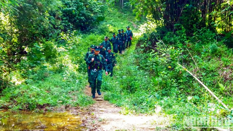 Tuần tra, quản lý, bảo vệ tuyến biên giới Việt Nam - Lào qua Thừa Thiên Huế ảnh 1