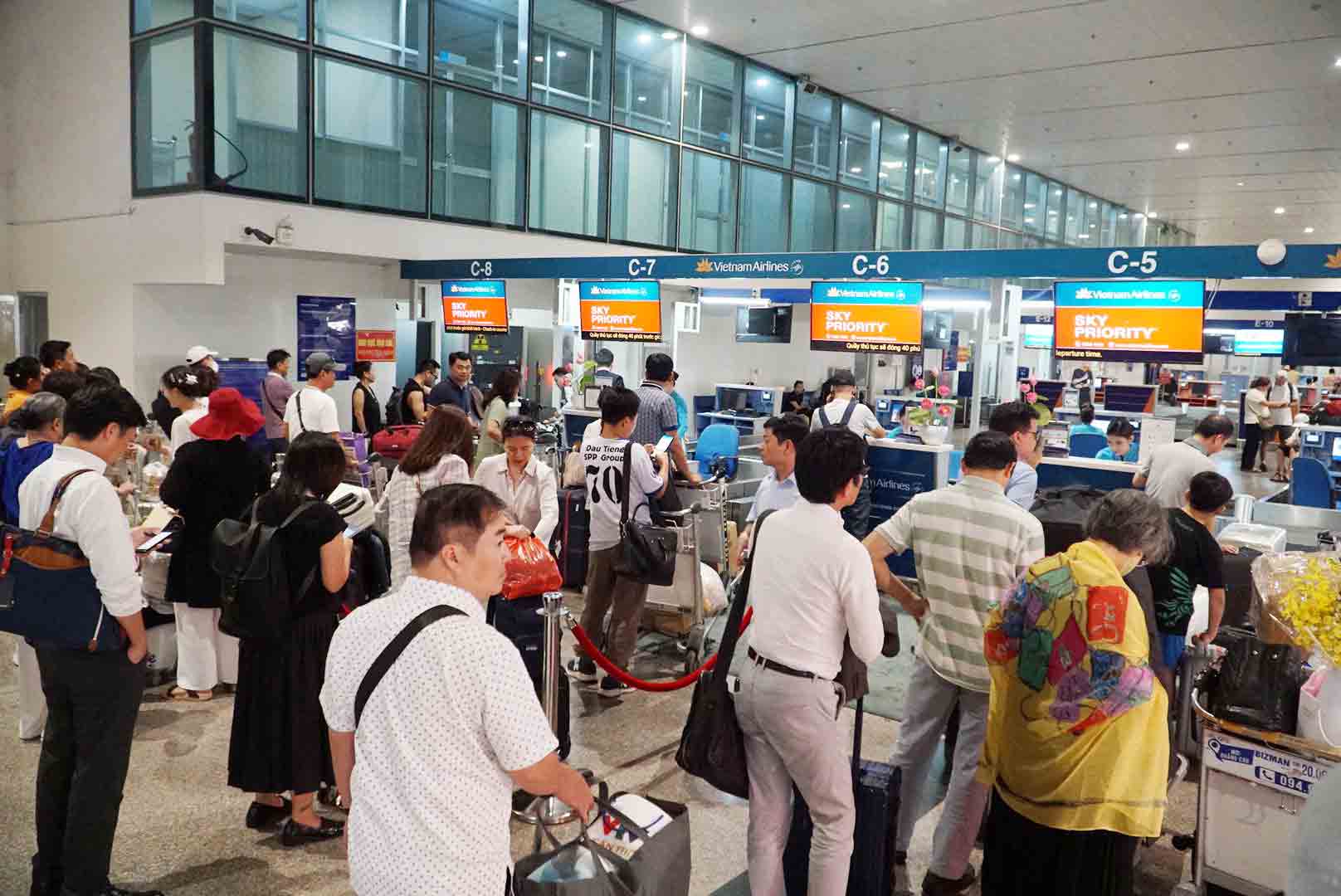 Vé máy bay giá rẻ đã trở lại- Ảnh 1. Giá vé máy bay đã hạ nhiệt sau mùa cao điểm lễ