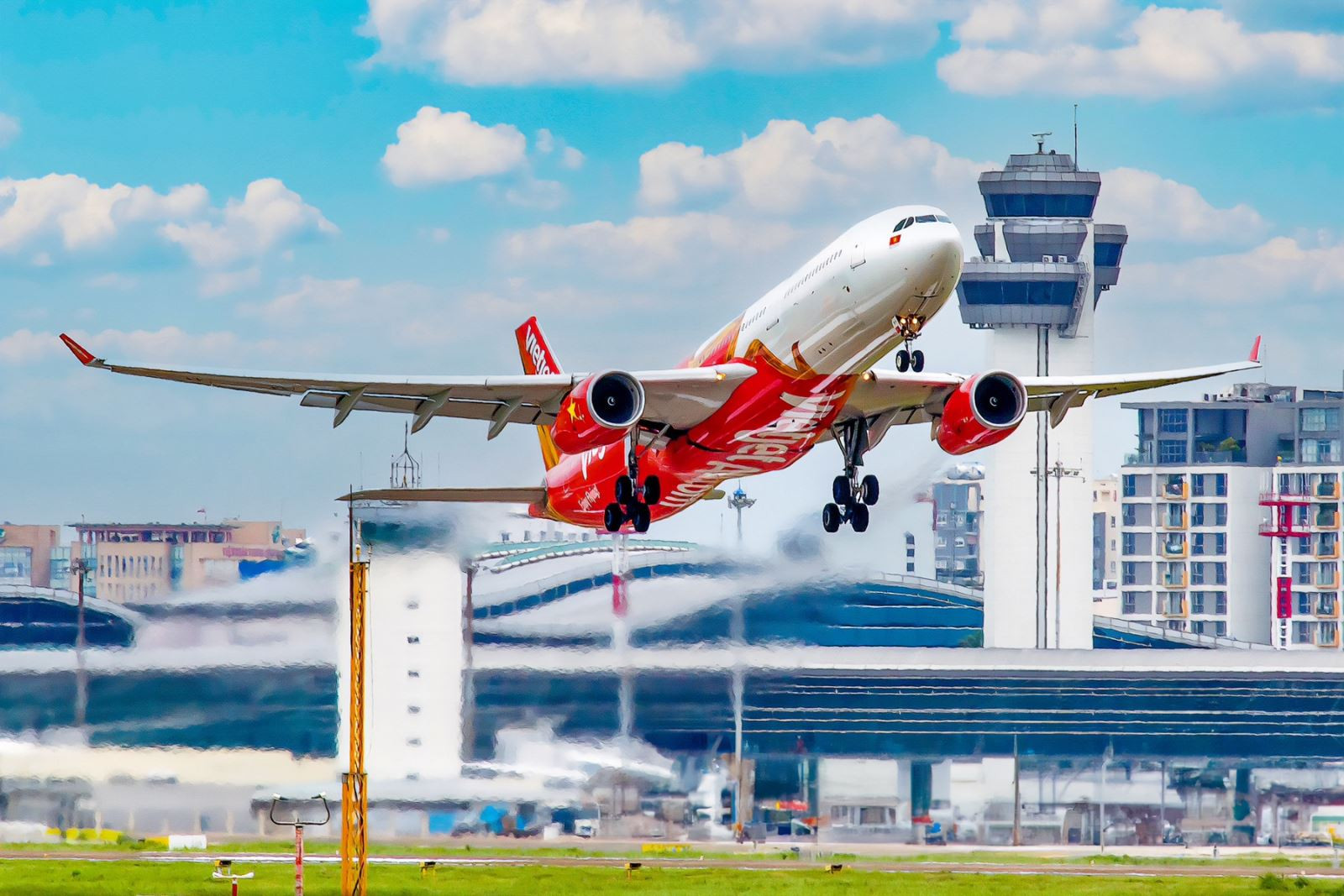 Vietjet – лучшая в мире суперэкономичная авиакомпания с лучшим  обслуживанием на борту - Vietnam.vn